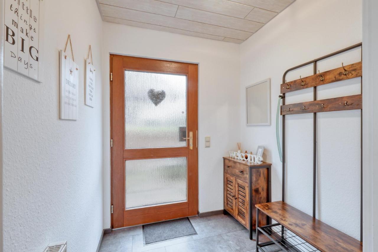 Seepark Kirchheim Ferienhaus Bei Diane Mit Sauna المظهر الخارجي الصورة